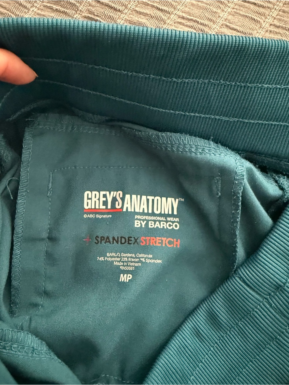 Grey's Anatomy Teal V-Neck Scrub Top with Chest Pocket - Picture 6 of 6